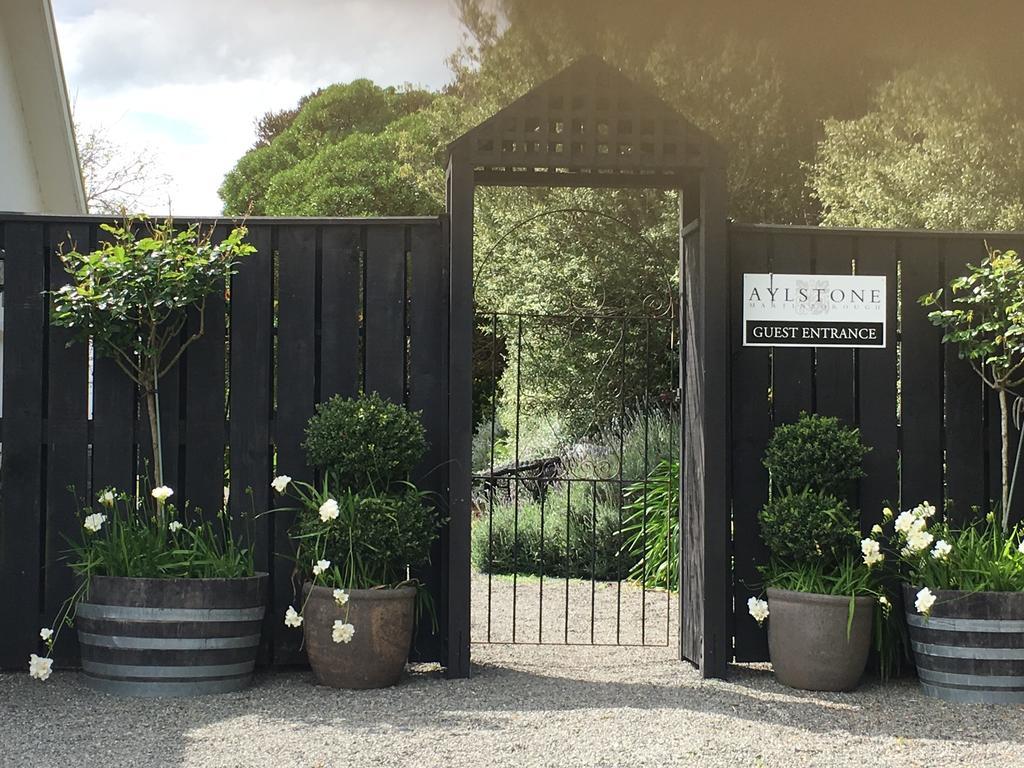 Aylstone Martinborough Hotel Exterior photo