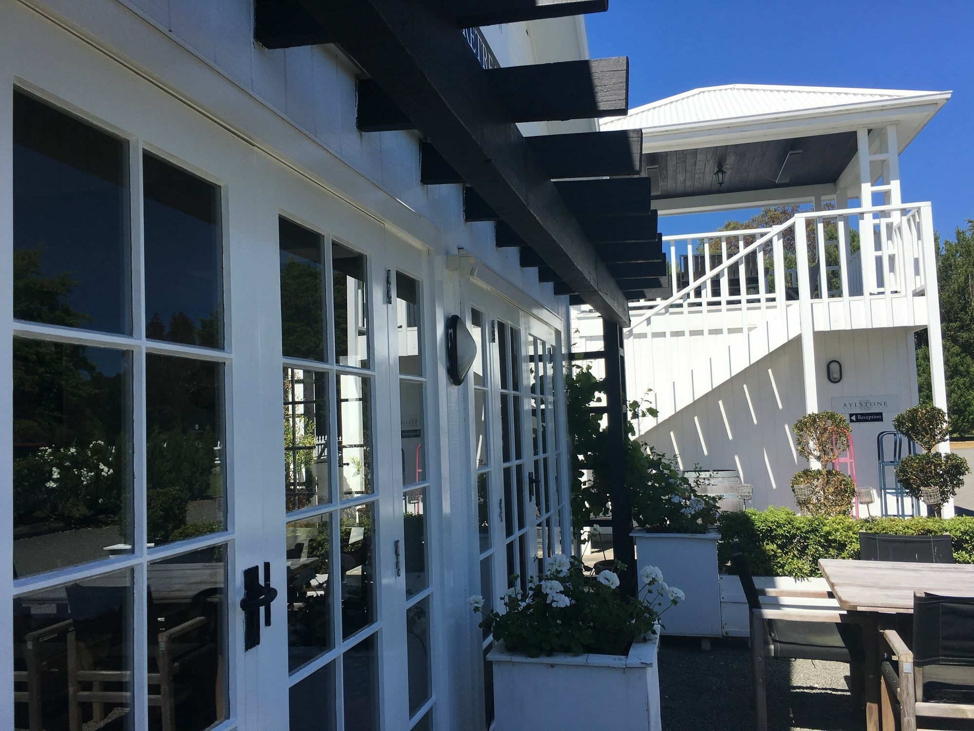 Aylstone Martinborough Hotel Exterior photo